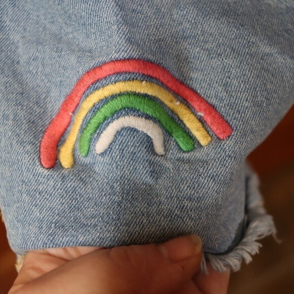 Target Pride Pastel Rainbow Queen Embroidered Shortalls Overall Shorts Medium - Picture 16 of 16